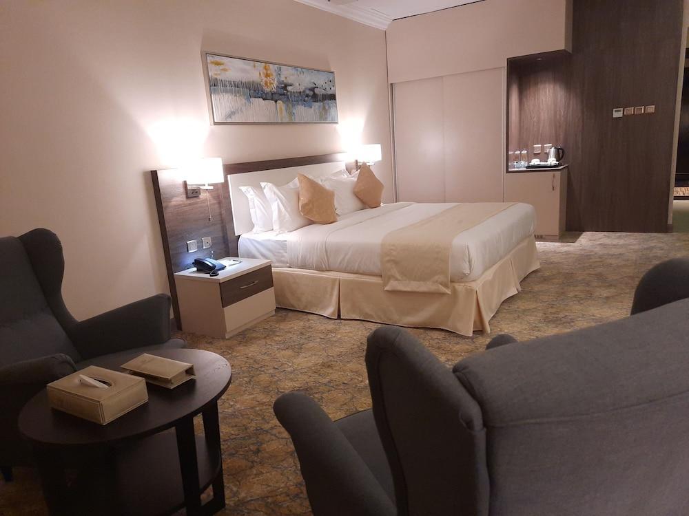 Hayat Al Riyadh Hotel Bagian luar foto